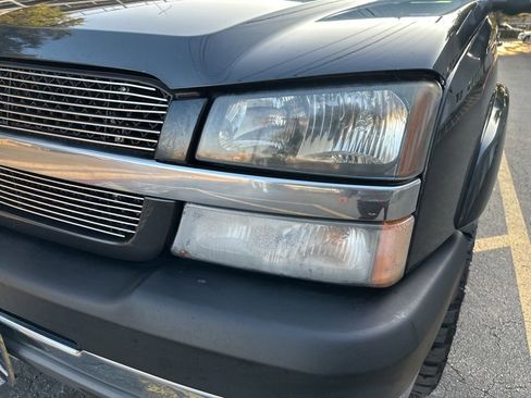 Used 2003 Chevrolet Silverado 2500 LT w/ Skid Plate Package image 26