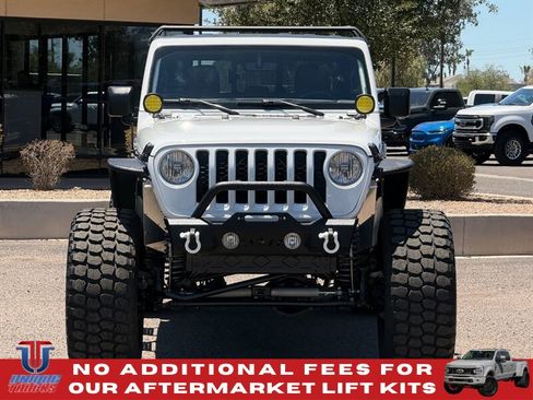 Used 2021 Jeep Gladiator Overland w/ Popular Equipment Package AWD/4WD image 2