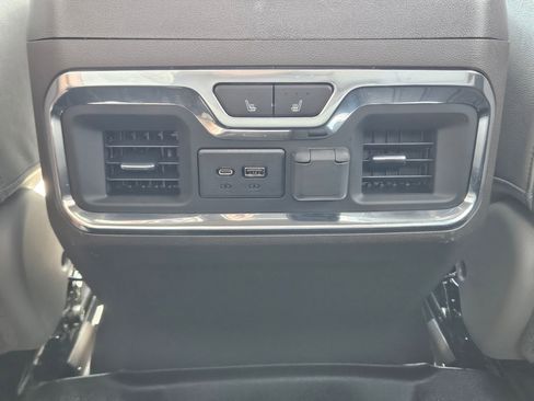 Used 2020 GMC Sierra 1500 SLT w/ SLT Premium Plus Package image 27