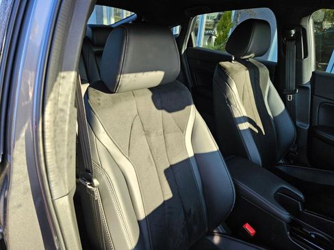 Used 2025 Acura Integra A-Spec image 10