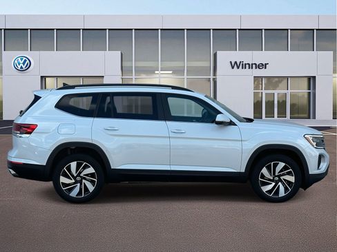 New 2026 Volkswagen Atlas SE image 7