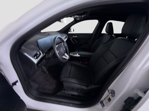 Used 2026 BMW X2 xDrive28i AWD/4WD image 13