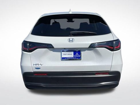Used 2026 Honda HR-V LX image 5