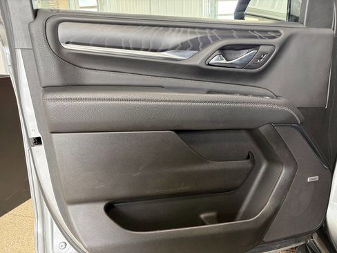 Used 2023 GMC Yukon Denali image 23