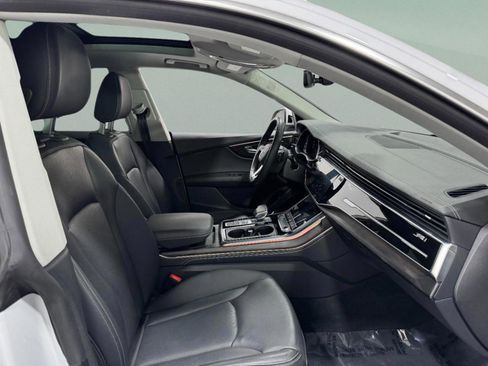 Certified 2023 Audi Q8 Premium Plus image 19