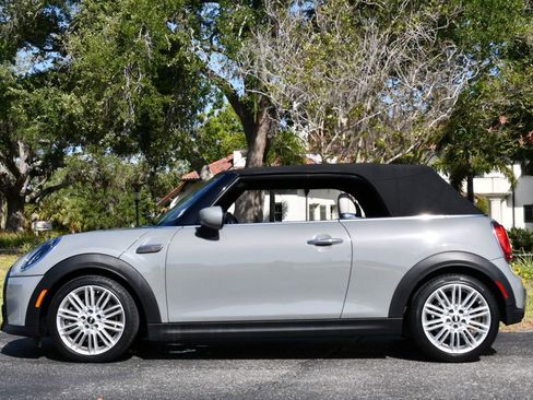 Used 2023 MINI Cooper S w/ Signature Upholstery Package FWD image 34