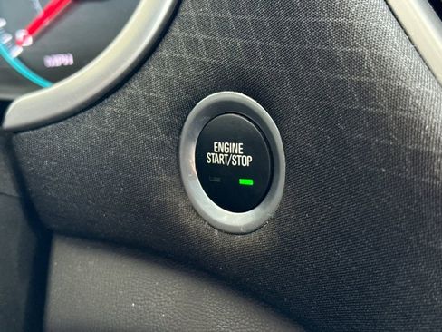 Used 2025 Chevrolet Malibu RS image 31