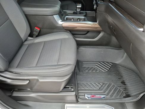 Used 2025 Chevrolet Silverado 1500 RST image 16