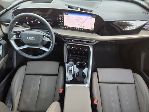 Certified 2025 Audi Q5 Premium Plus w/ Premium Plus image 32