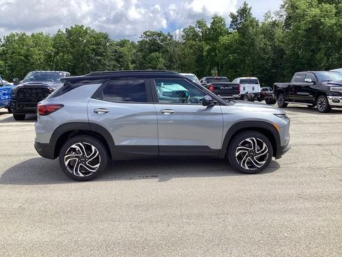 New 2026 Chevrolet TrailBlazer RS w/ Convenience Package AWD/4WD image 8