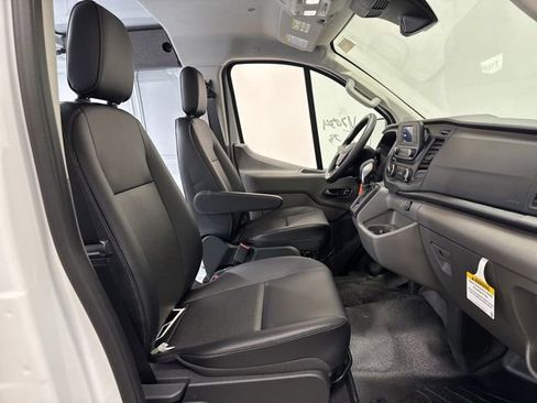 New 2025 Ford Transit 150 Low Roof image 21