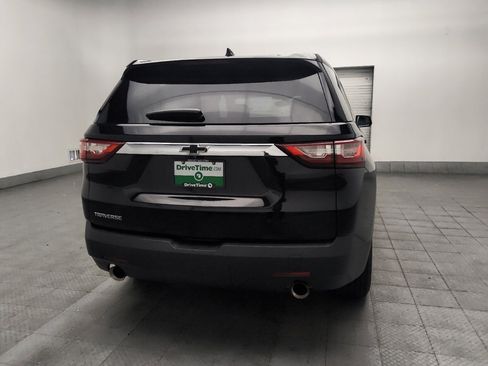 Used 2020 Chevrolet Traverse LS FWD image 7