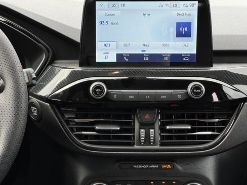 New 2026 Ford Escape ST-Line w/ Cold Weather Package image 8