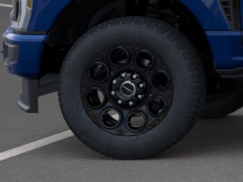 New 2026 Ford F250 Lariat w/ Black Appearance Package AWD/4WD image 19