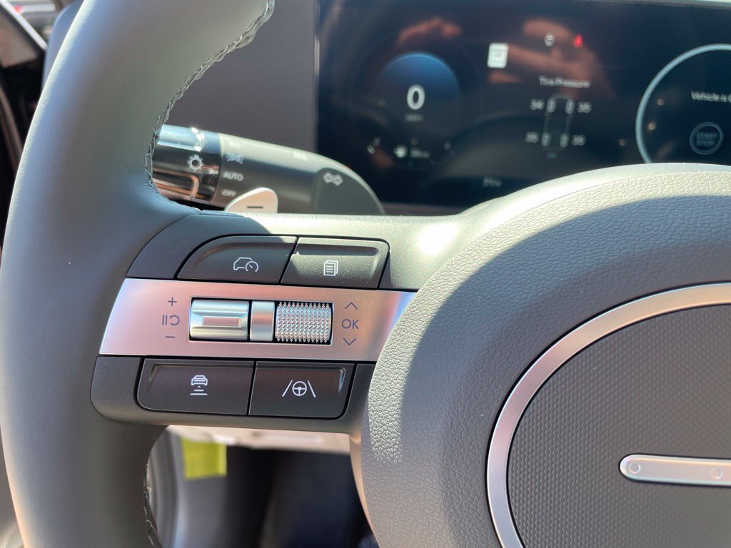 New 2027 Hyundai Kona Limited FWD image 20