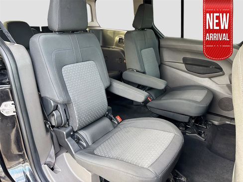 Used 2021 Ford Transit Connect XLT image 29