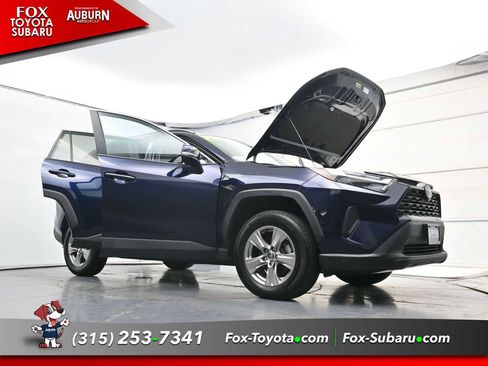 Used 2023 Toyota RAV4 XLE w/ XLE Grade Weather Package AWD/4WD image 40