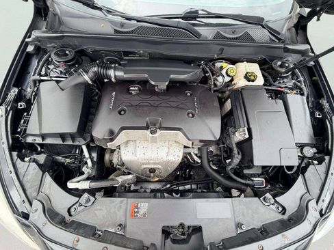Used 2015 Chevrolet Malibu LTZ FWD image 12