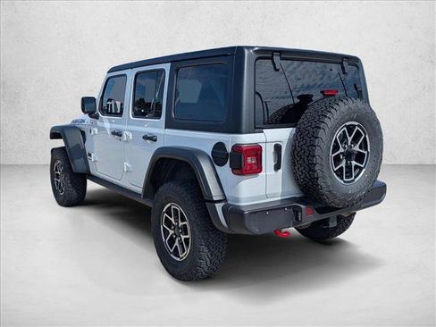 Used 2026 Jeep Wrangler Unlimited Rubicon AWD/4WD image 7