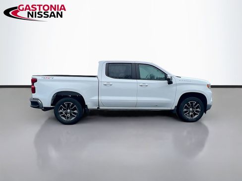Used 2022 Chevrolet Silverado 1500 LT image 10