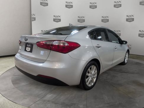 Used 2016 Kia Forte LX w/ LX Popular Plus Package image 5