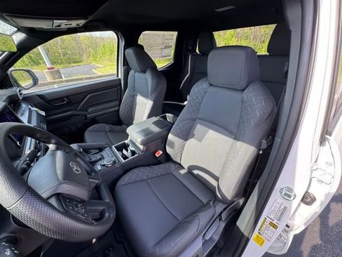 New 2026 Toyota Tacoma SR5 AWD/4WD image 10