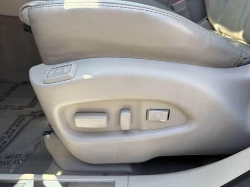 Used 2016 Cadillac SRX Luxury w/ Driver Awareness Package FWD image 21