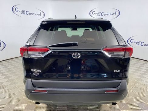 Used 2024 Toyota RAV4 XLE FWD image 5