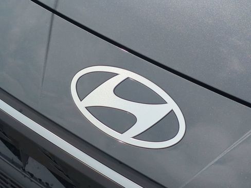 New 2026 Hyundai Elantra SEL Sport FWD image 13