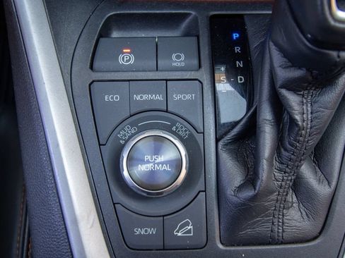 Used 2021 Toyota RAV4 Adventure AWD/4WD image 29