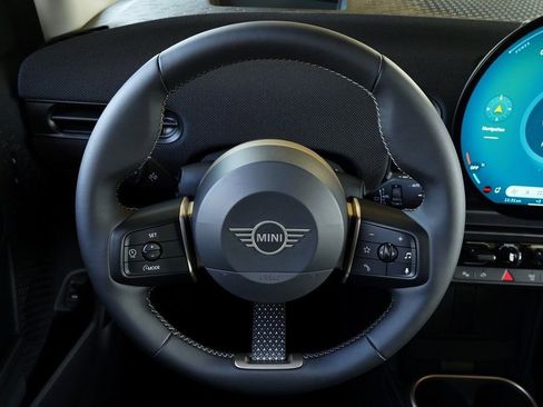 New 2026 MINI Cooper 4-Door Hardtop image 14