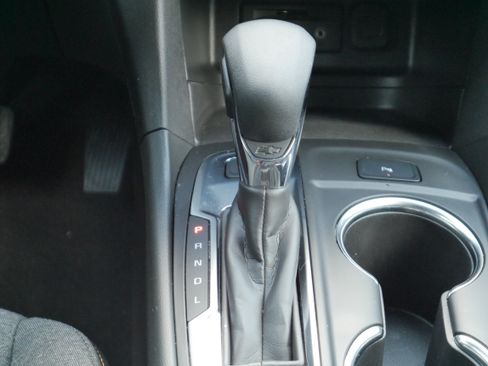 Certified 2024 Chevrolet Equinox LT AWD/4WD image 22