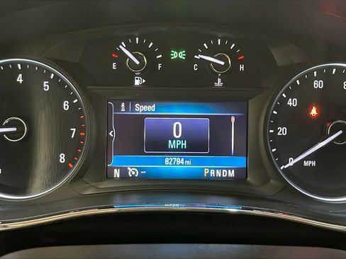 Used 2020 Buick Encore Preferred FWD image 30