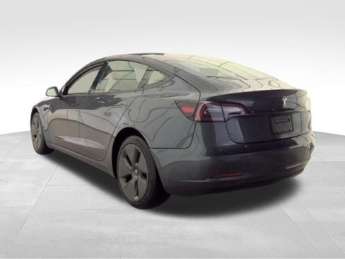 Used 2023 Tesla Model 3 Standard Range RWD image 5