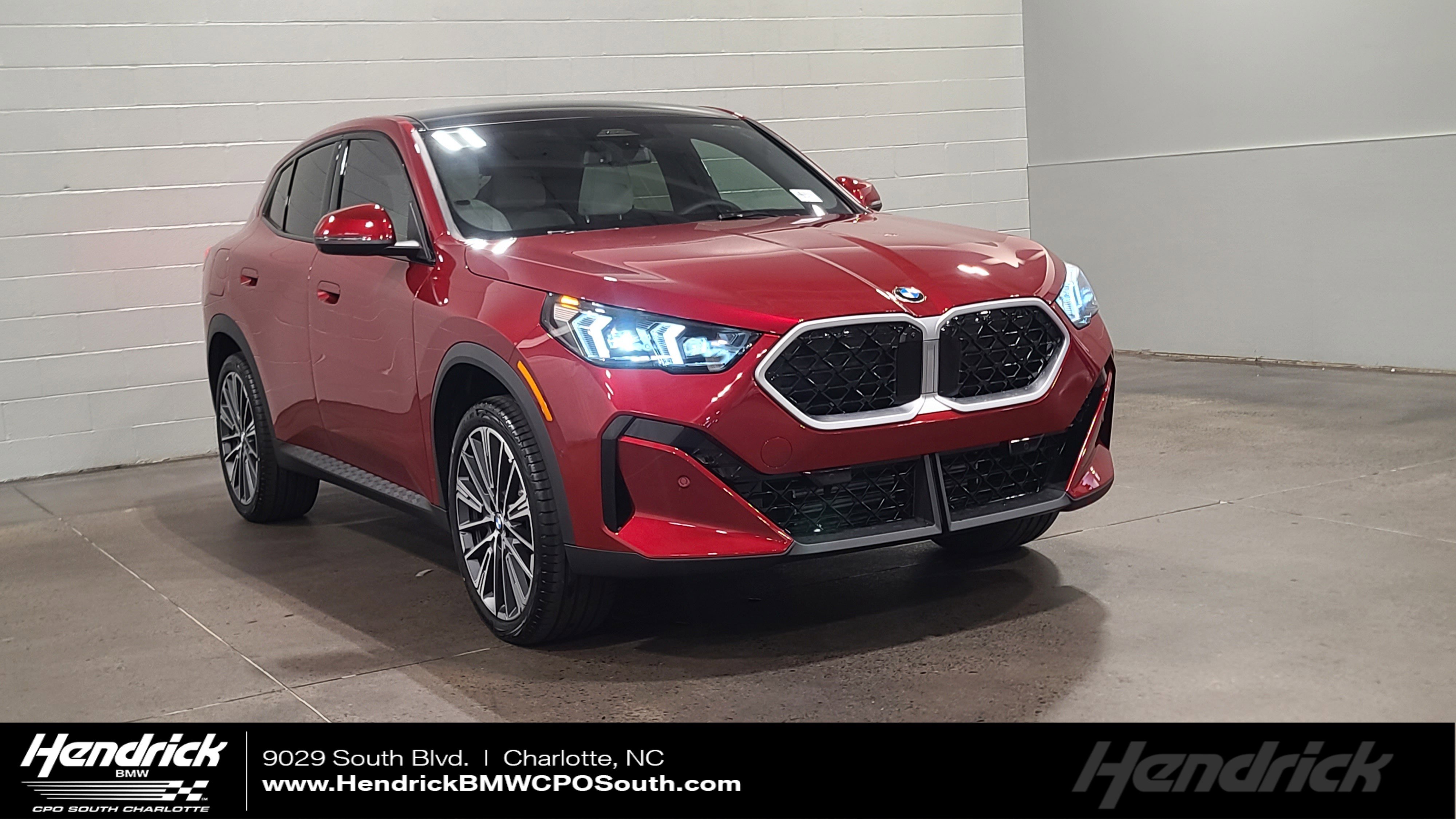 Used 2026 BMW X2 xDrive28i w/ Technology Package AWD/4WD image 1