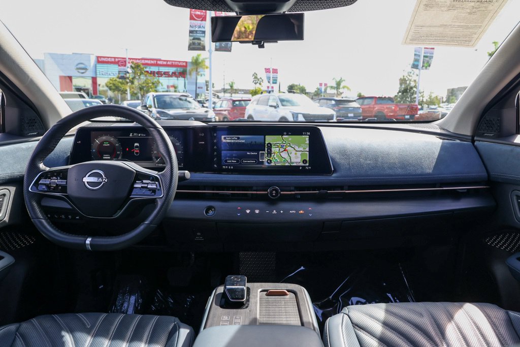 Used 2024 Nissan Ariya AWD image 23