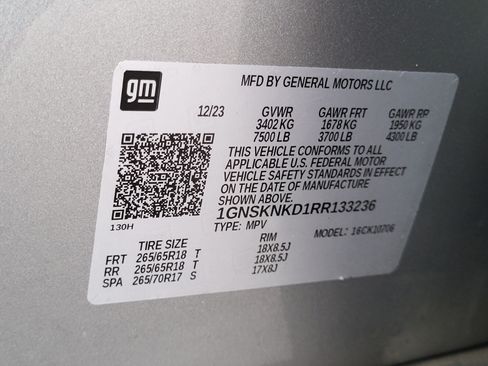 Used 2024 Chevrolet Tahoe LT AWD/4WD image 34