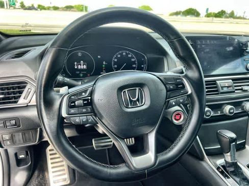 Certified 2022 Honda Accord Sport image 17