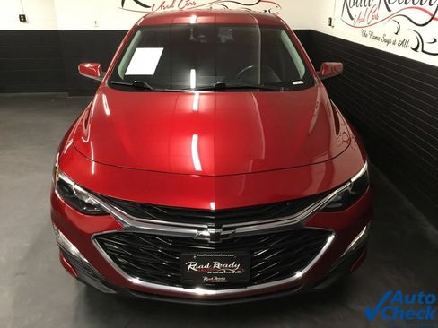 Used 2021 Chevrolet Malibu RS FWD image 4