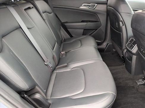 Used 2023 Kia Sportage EX image 20