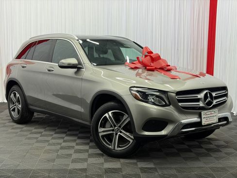 Used 2019 Mercedes-Benz GLC 300 4MATIC w/ Premium Package image 1