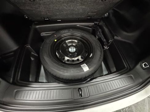 New 2026 Jeep Grand Cherokee Altitude image 25