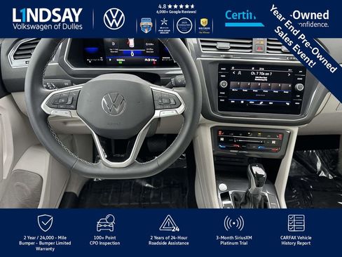 Certified 2022 Volkswagen Tiguan SE image 11