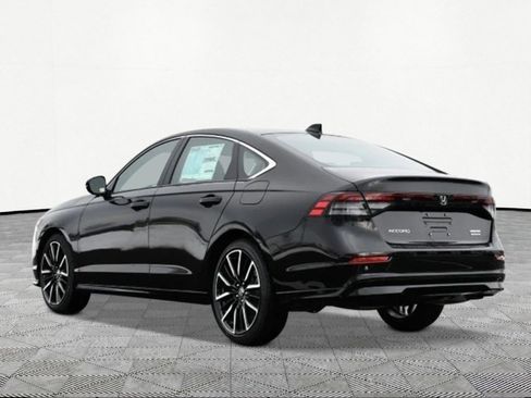 New 2026 Honda Accord Touring image 4