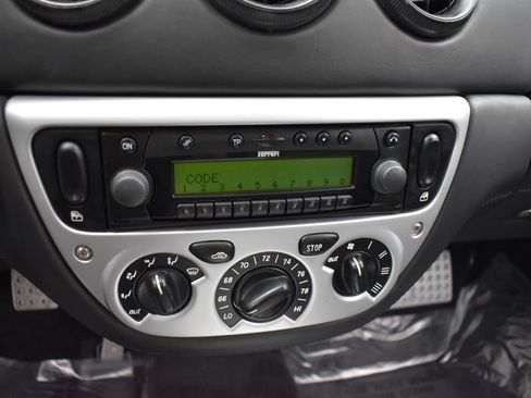 Used 2001 Ferrari 360 Spider RWD image 7