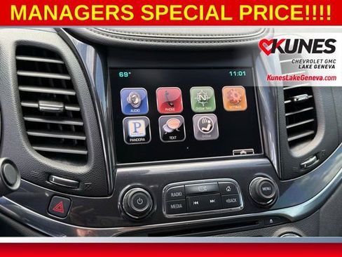 Used 2015 Chevrolet Impala LT w/ Convenience Package FWD image 28