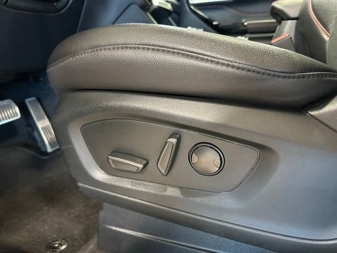 Used 2022 Ford Explorer ST-Line w/ Class IV Trailer Tow Package image 13