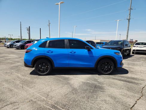 New 2026 Honda HR-V Sport image 7