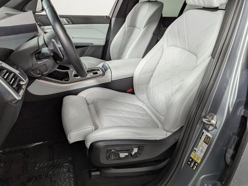 Certified 2024 BMW X5 xDrive40i w/ M Sport Package image 21