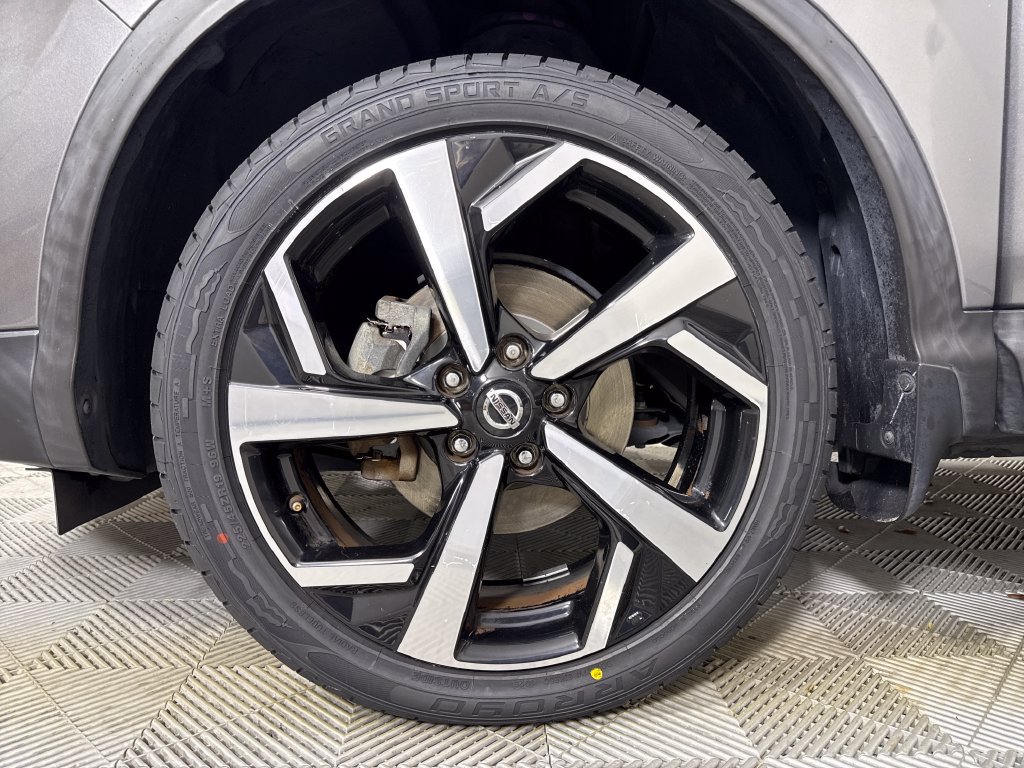Used 2020 Nissan Rogue Sport SL FWD image 24